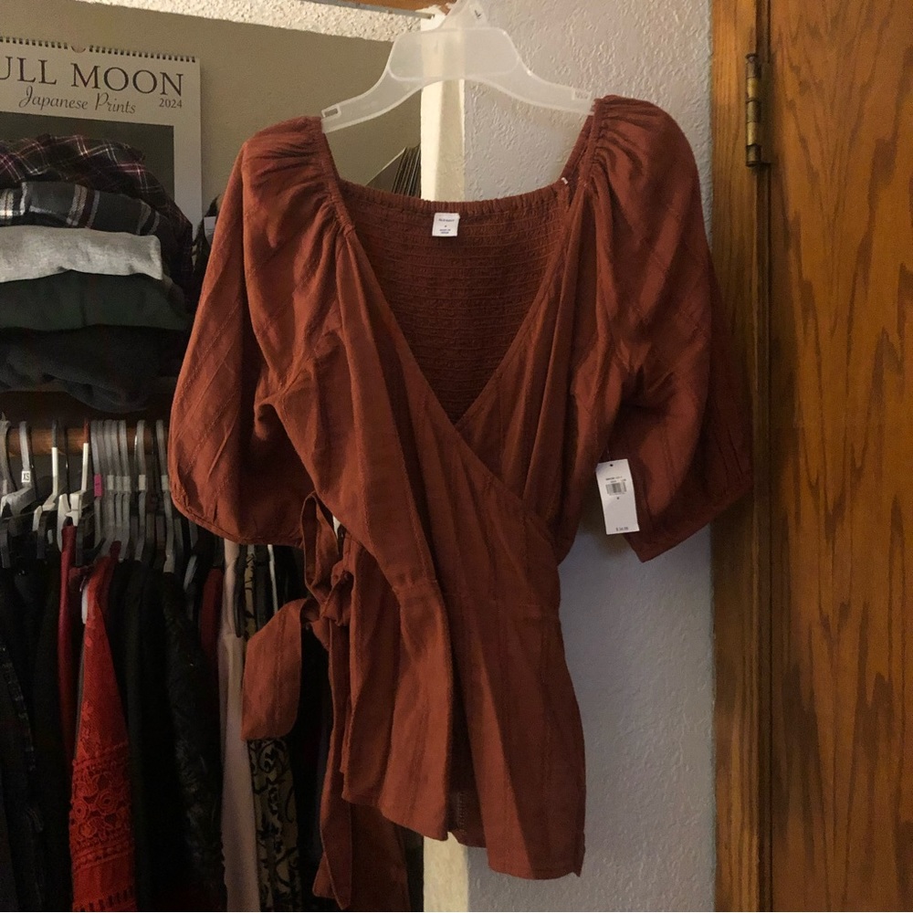 Old Navy Rust Wrap Blouse